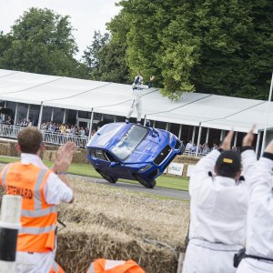 Jaguar-F-Pace-Goodwood-Two-Wheel-Bowers-Stunt-Wave.jpg